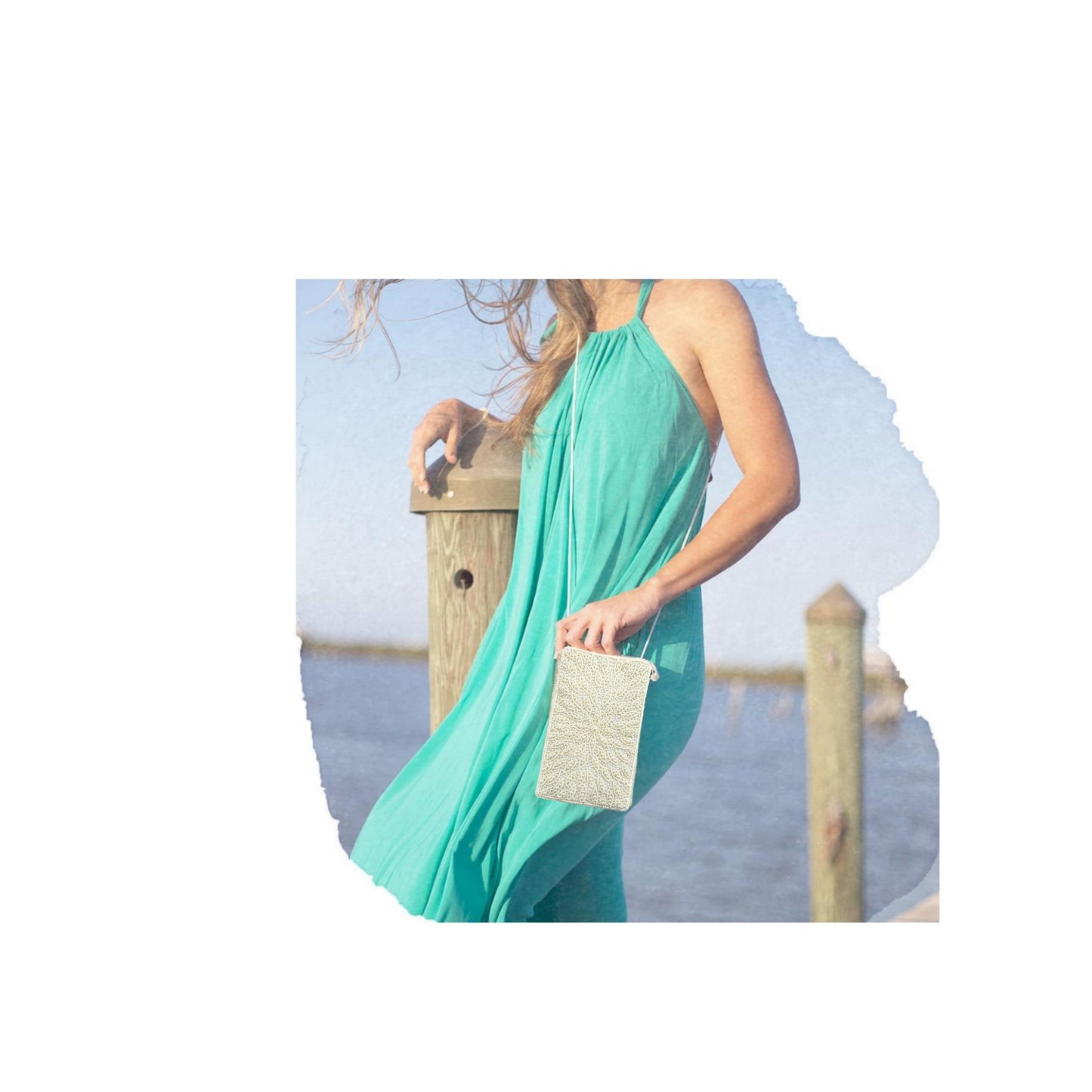 Liya Pearl Flower Purse